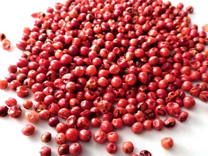 Pepř červený celý 25g