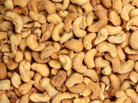 Kešu pražené solené 